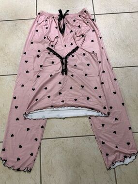 Women’s Pink Heart-Print buttery soft Pajama Set